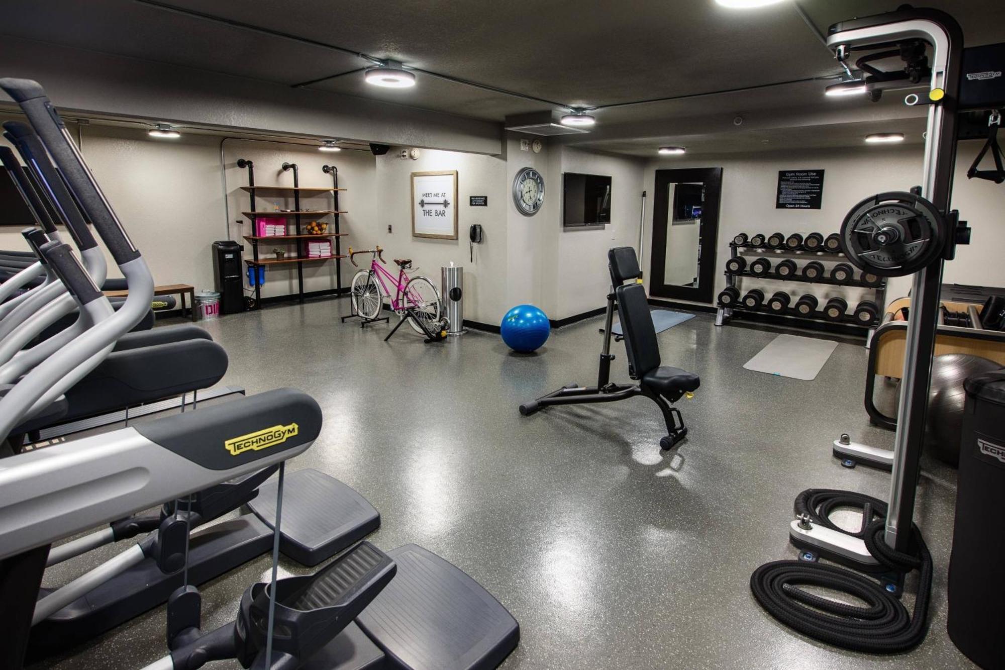 Moxy Phoenix Tempe/Asu Area Εξωτερικό φωτογραφία