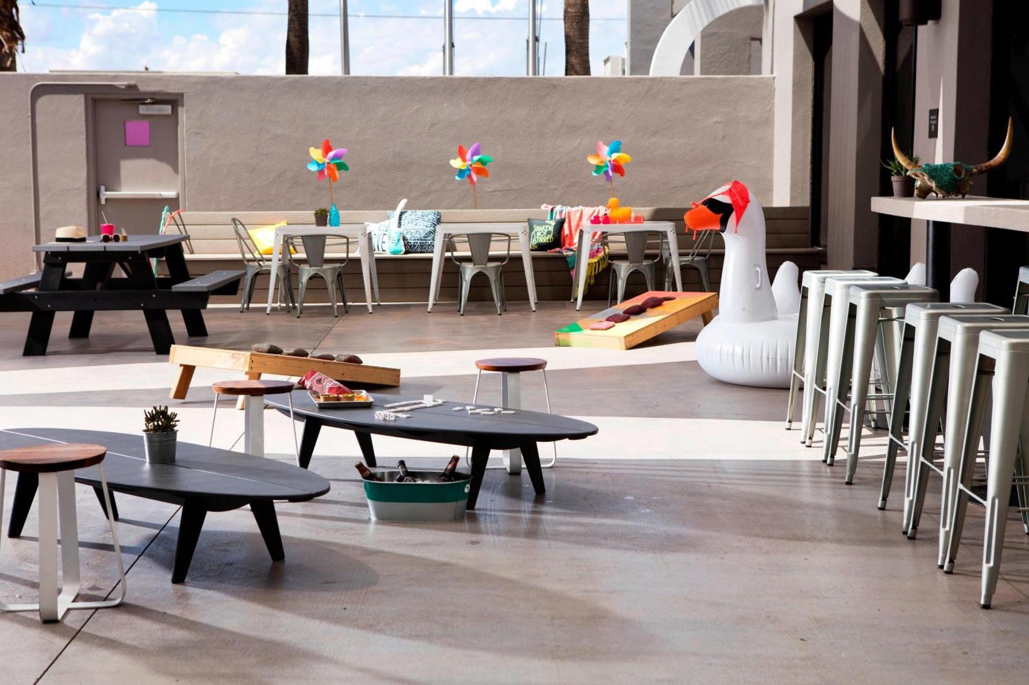 Moxy Phoenix Tempe/Asu Area Εξωτερικό φωτογραφία