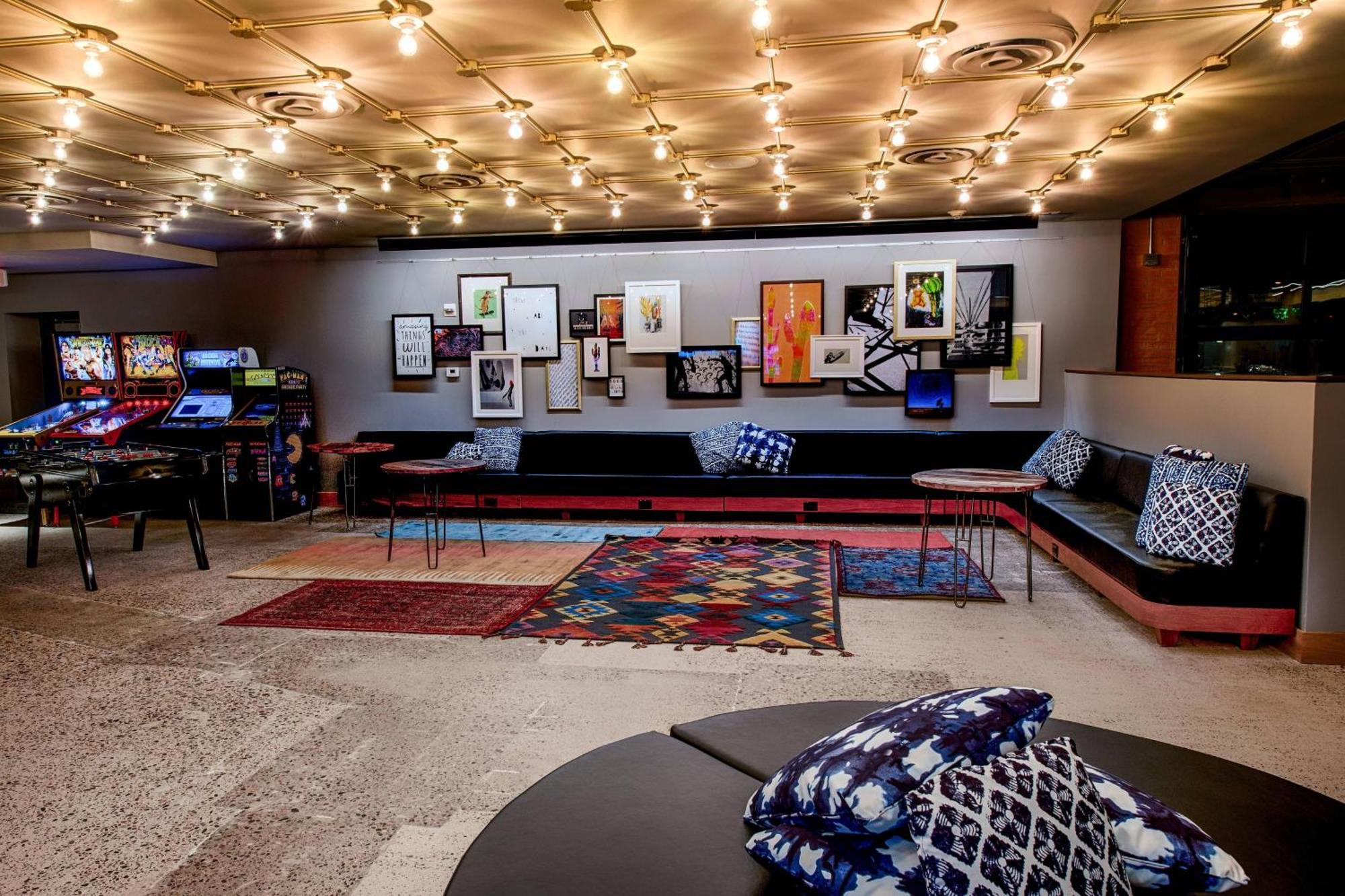 Moxy Phoenix Tempe/Asu Area Εξωτερικό φωτογραφία