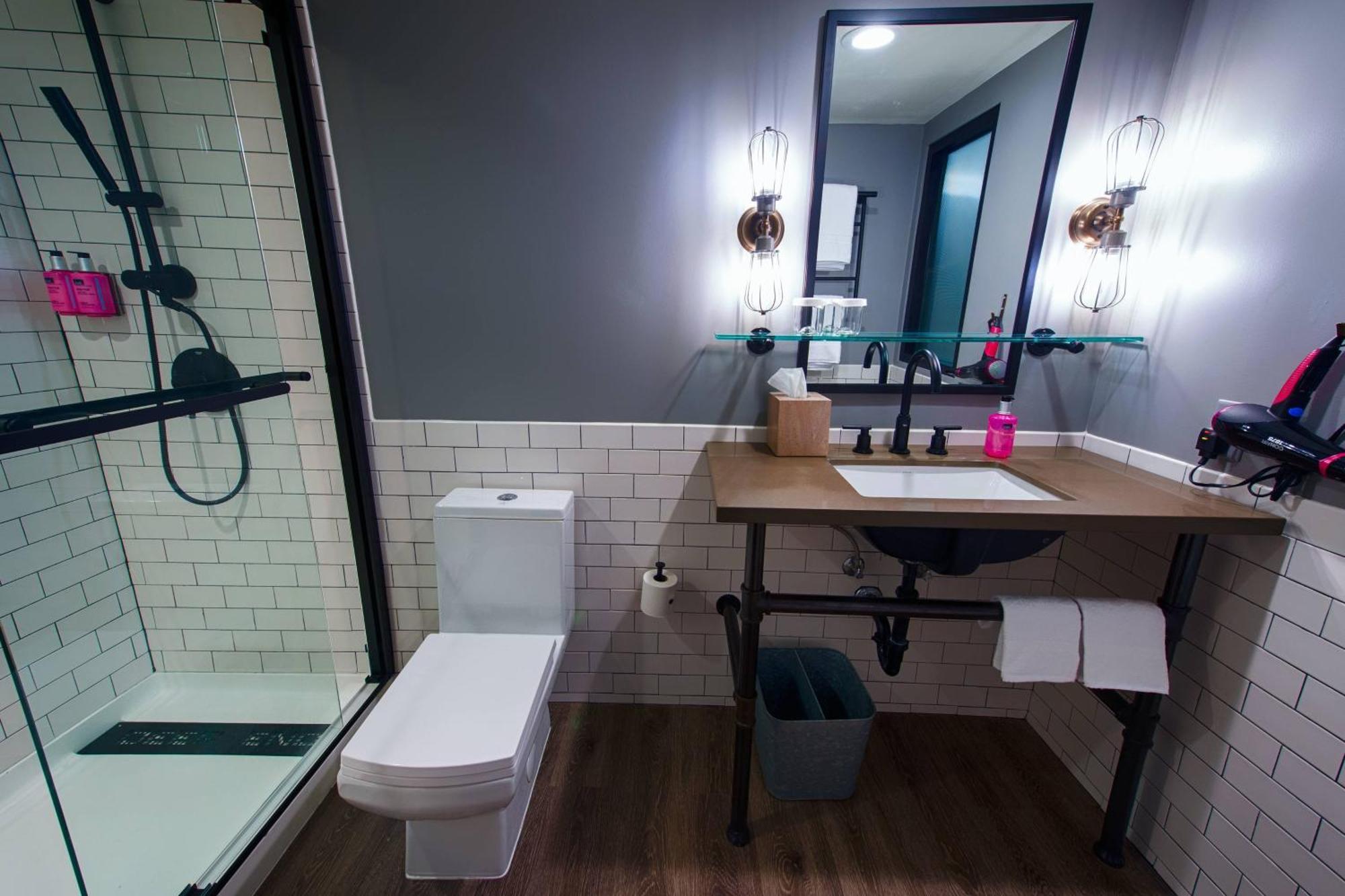 Moxy Phoenix Tempe/Asu Area Εξωτερικό φωτογραφία